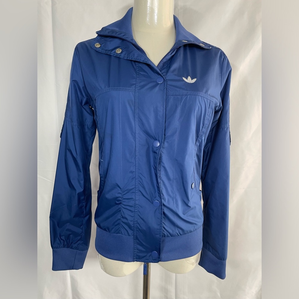 Adidas dark blue vintage windbreaker jacket size small pockets lined pre-owned